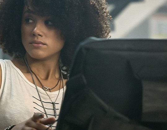 Кадр из фильма «Форсаж 8», Натали Эммануэль
