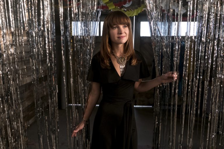 Кадр из сериала «Girlboss»