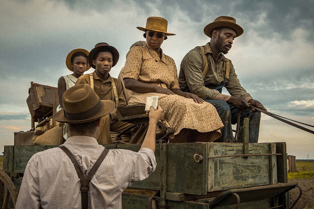 Кадр фильма «Mudbound»